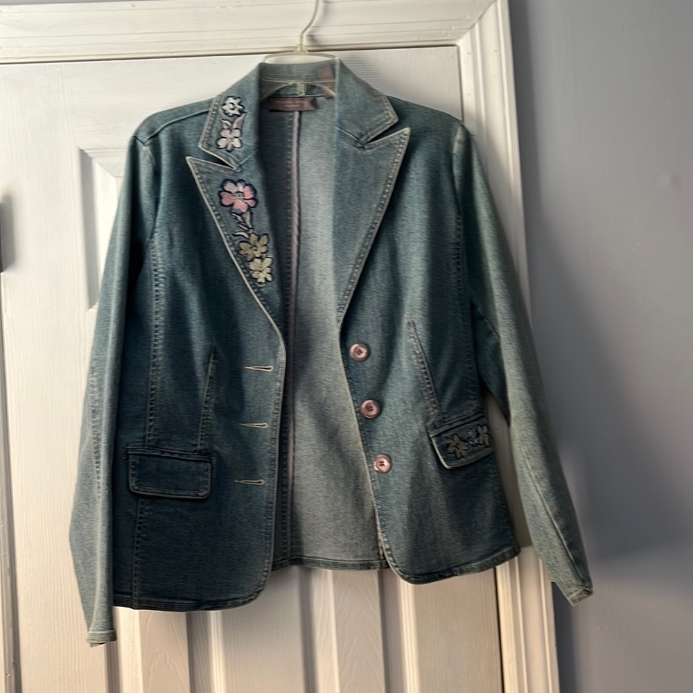 Beautiful Kate Jill jacket size S